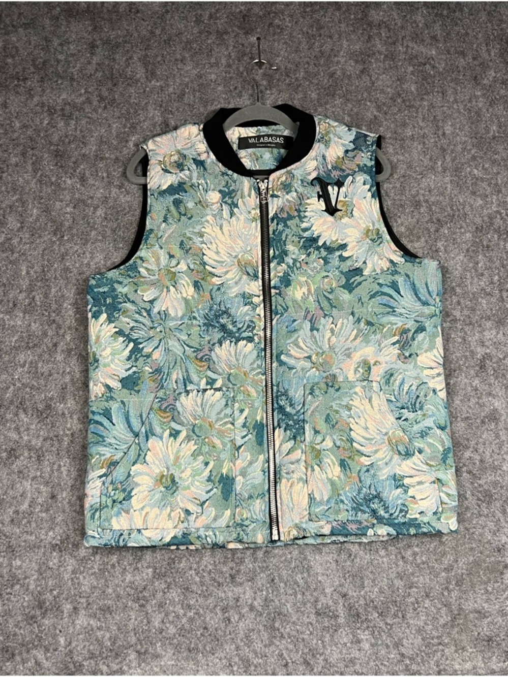 VALABASAS Floral Tapestry Zip Vest in Teal & Cream Men’s Size M